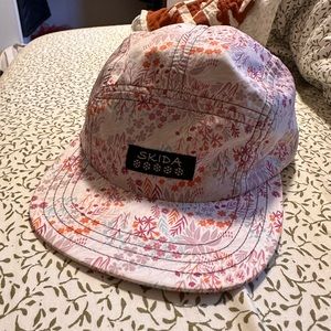 Skida 5 panel brim hat